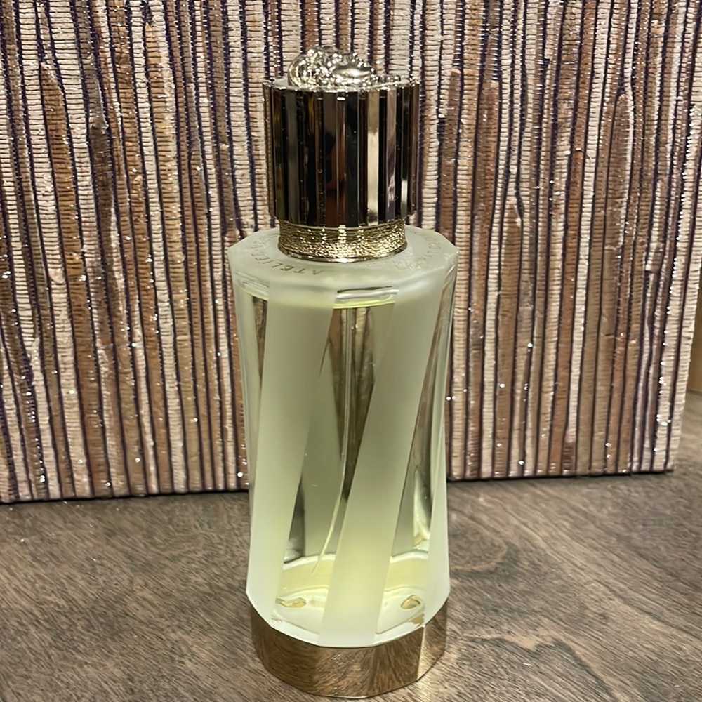 Versace Atelier Versace perfume cedrat de diamanté